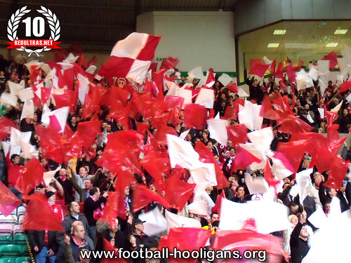 Aberdeen Red Ultras at Parkhead